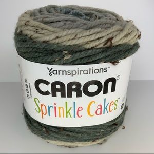 lot of 2 vanilla bean sprinkle cakes